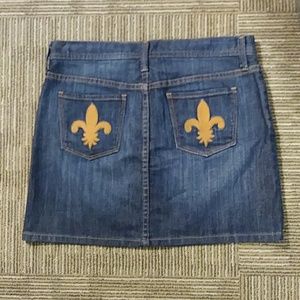 Adorable Classic Petite Fitting GAP Denim Skirt Size 4 NWOT Fleur de Lis